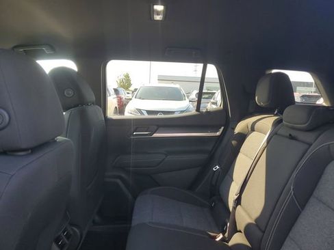 Certified 2025 GMC Terrain Elevation FWD image 9
