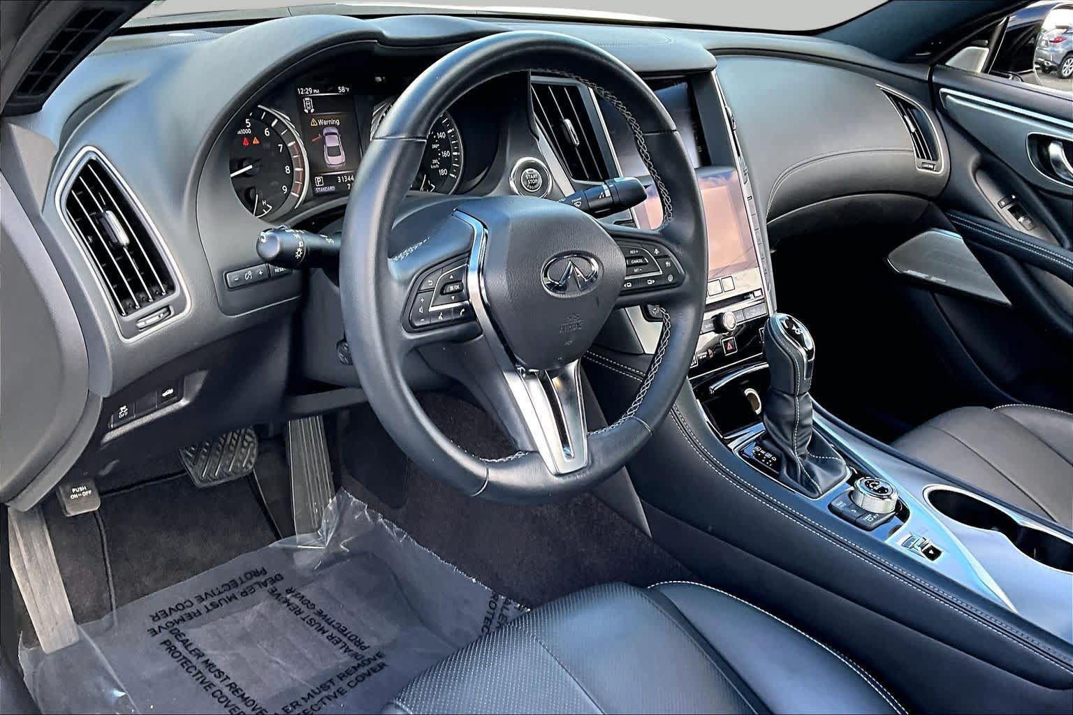 Used 2021 INFINITI Q60 3.0t Luxe w/ Essential Package RWD image 17