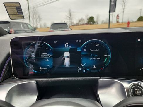 Used 2020 Mercedes-Benz GLB 250 4MATIC image 26