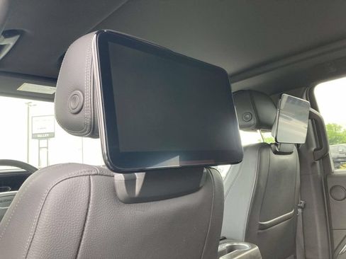 Used 2021 GMC Yukon XL Denali w/ Denali Ultimate Package AWD/4WD image 13