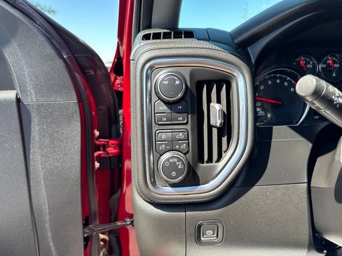 Used 2019 Chevrolet Silverado 1500 RST w/ All-Star Edition AWD/4WD image 12