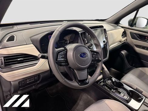 Used 2026 Subaru Forester Premium AWD/4WD image 9