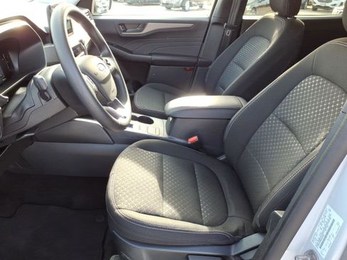 Used 2025 Ford Escape Active image 10