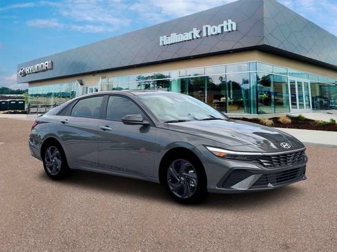 New 2026 Hyundai Elantra Sport FWD image 10