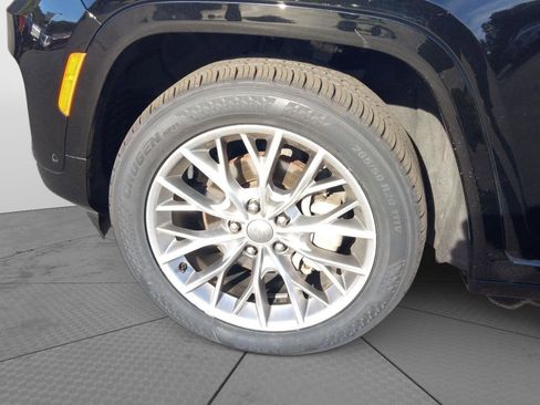 Used 2022 Jeep Grand Cherokee Summit image 34