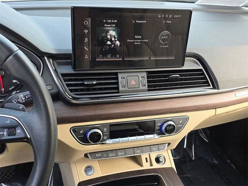 Certified 2023 Audi Q5 2.0T Premium w/ Convenience Package image 23