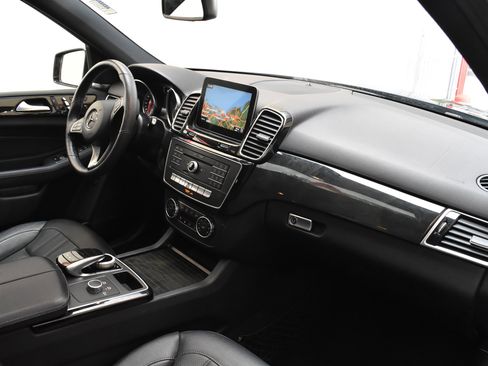 Used 2017 Mercedes-Benz GLE 350 w/ Premium 1 Package image 30