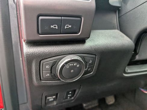 Used 2015 Ford F150 XLT w/ Equipment Group 302A Luxury image 16