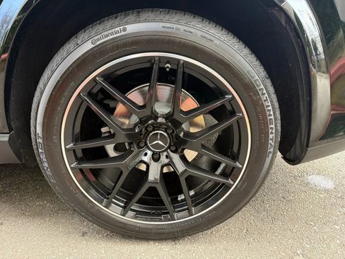 Used 2023 Mercedes-Benz GLS 450 GLS 450 4MATIC Sport Utility 4 image 11