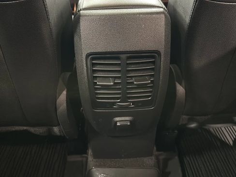 Used 2018 Ford Escape SEL AWD/4WD image 20