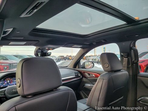 New 2026 Chevrolet Traverse Z71 w/ Driver Confidence Package image 12