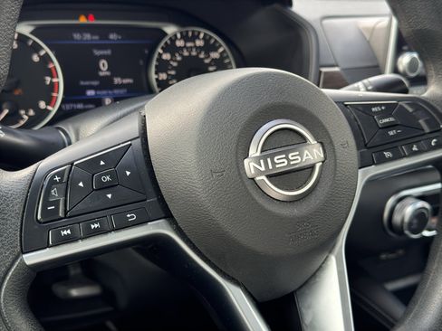 Used 2023 Nissan Altima 2.5 SV image 28