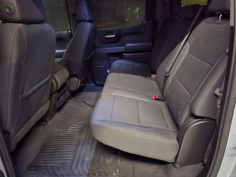 Used 2024 Chevrolet Silverado 1500 Custom w/ Turbomax Blackout Package RWD image 33