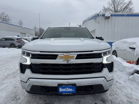 Used 2024 Chevrolet Silverado 1500 LT image 7