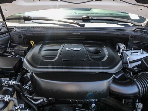 Used 2018 Jeep Grand Cherokee Laredo AWD/4WD image 30