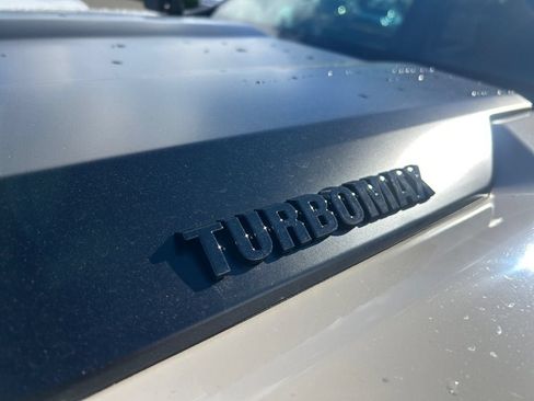 Used 2026 Chevrolet Colorado ZR2 w/ Technology Package AWD/4WD image 31