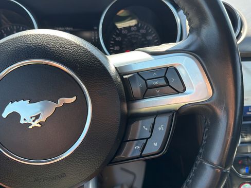 Used 2022 Ford Mustang Premium RWD image 18
