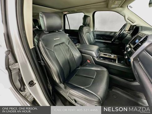 Used 2018 Ford Expedition Max Platinum RWD image 32