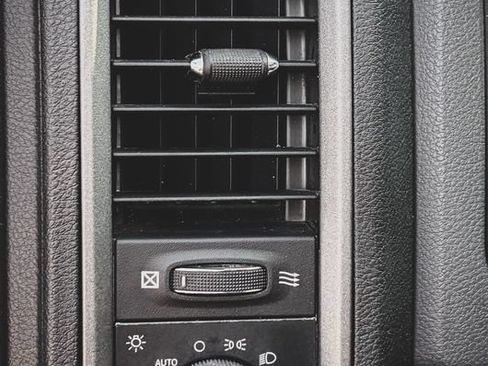 Used 2013 RAM 1500 Express AWD/4WD image 4