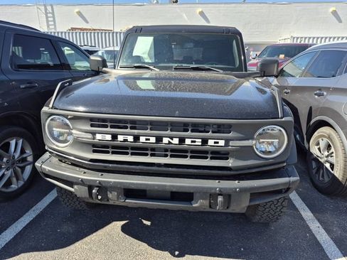 Used 2023 Ford Bronco Black Diamond AWD/4WD image 2