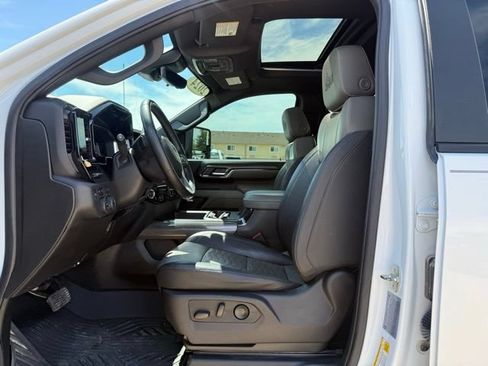 Used 2024 Chevrolet Silverado 2500 ZR2 w/ ZR2 Bison Edition AWD/4WD image 14