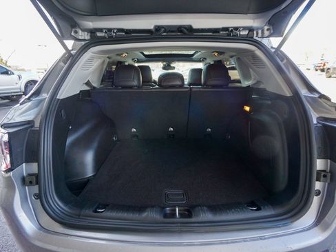 Used 2022 Jeep Compass Latitude w/ Sun and Sound Group image 11