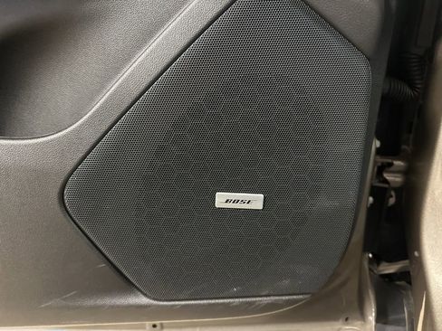 Used 2023 Cadillac XT5 Premium Luxury w/ Platinum Package image 18