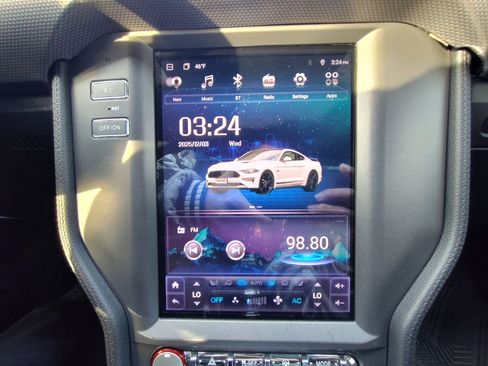 Used 2018 Ford Mustang GT image 41