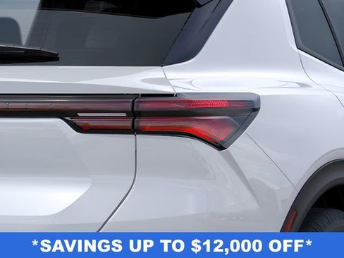 New 2026 Chevrolet Equinox EV LT image 11