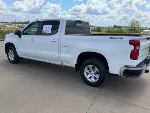 Used 2023 Chevrolet Silverado 1500 LT w/ Protection Package AWD/4WD image 7