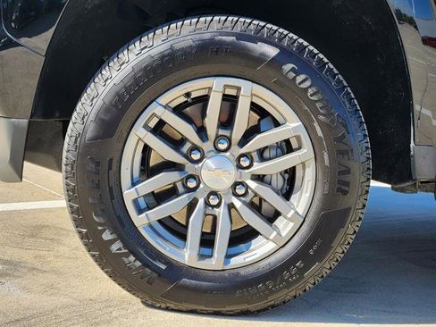 Used 2024 Chevrolet Colorado LT w/ LT Convenience Package II image 7