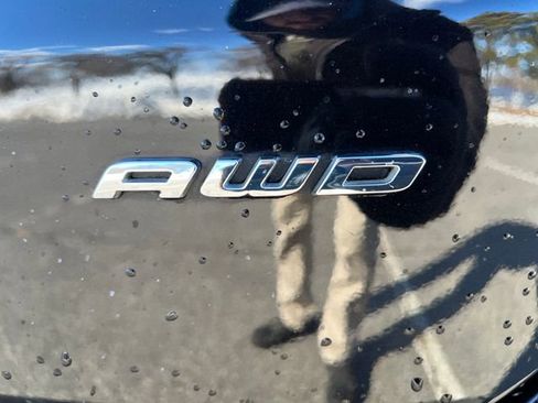 Certified 2022 Ford Edge SEL w/ Convenience Package image 41