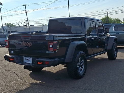 Used 2025 Jeep Gladiator Mojave w/ Safety Group AWD/4WD image 4