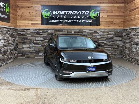 Used 2023 Hyundai Ioniq 5 SEL image 2