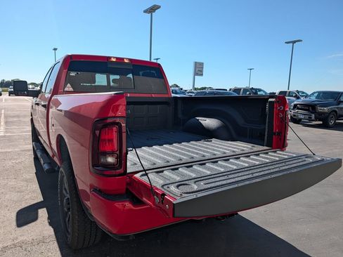 New 2026 RAM 2500 Tradesman AWD/4WD image 7