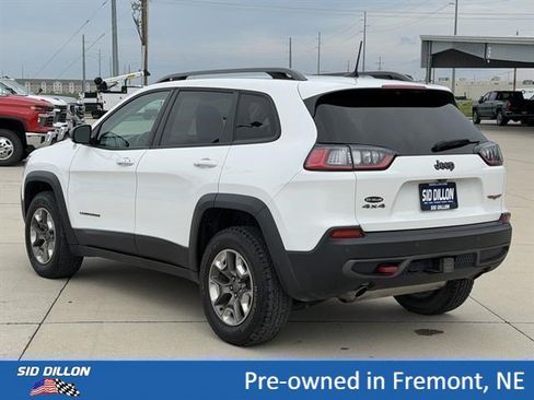 Used 2019 Jeep Cherokee Trailhawk w/ Comfort/Convenience Group AWD/4WD image 7