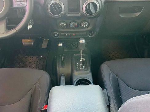 Used 2014 Jeep Wrangler Unlimited Sport w/ Connectivity Group image 14