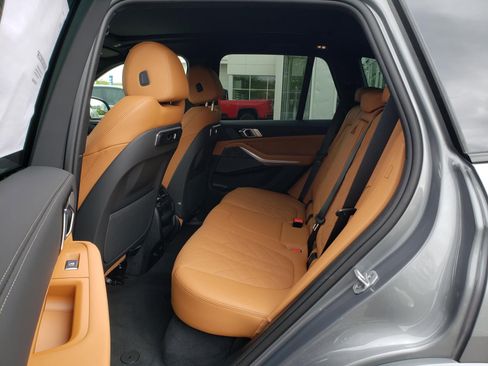 New 2026 BMW X5 xDrive50e AWD/4WD image 11