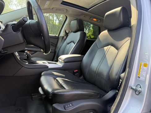 Used 2015 Cadillac SRX Luxury w/ Driver Assist Package AWD/4WD image 11