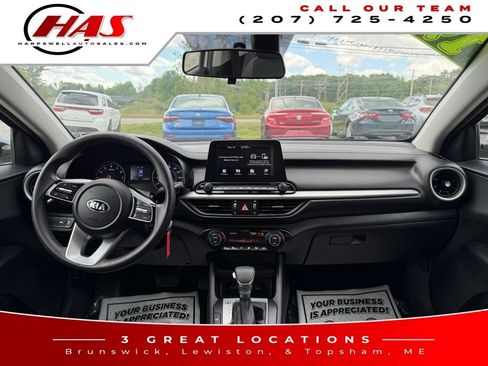 Used 2019 Kia Forte LXS FWD image 14