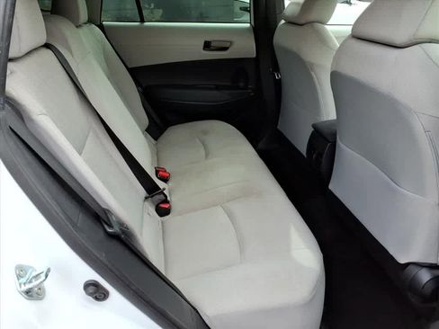 Used 2022 Toyota Corolla Cross L image 13