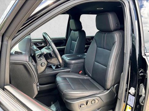 Used 2022 Chevrolet Tahoe RST w/ Luxury Package RWD image 26
