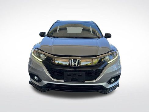 Used 2019 Honda HR-V Sport image 2