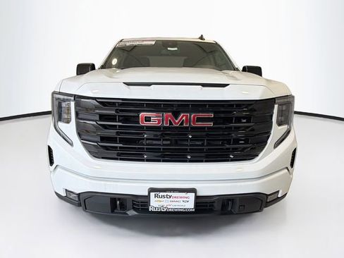 New 2026 GMC Sierra 1500 Elevation image 2