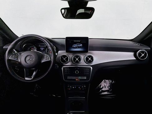 Used 2018 Mercedes-Benz GLA 250 image 5