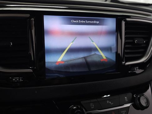 Used 2020 Chrysler Pacifica Touring-L w/ Premium Audio Group AWD/4WD image 24