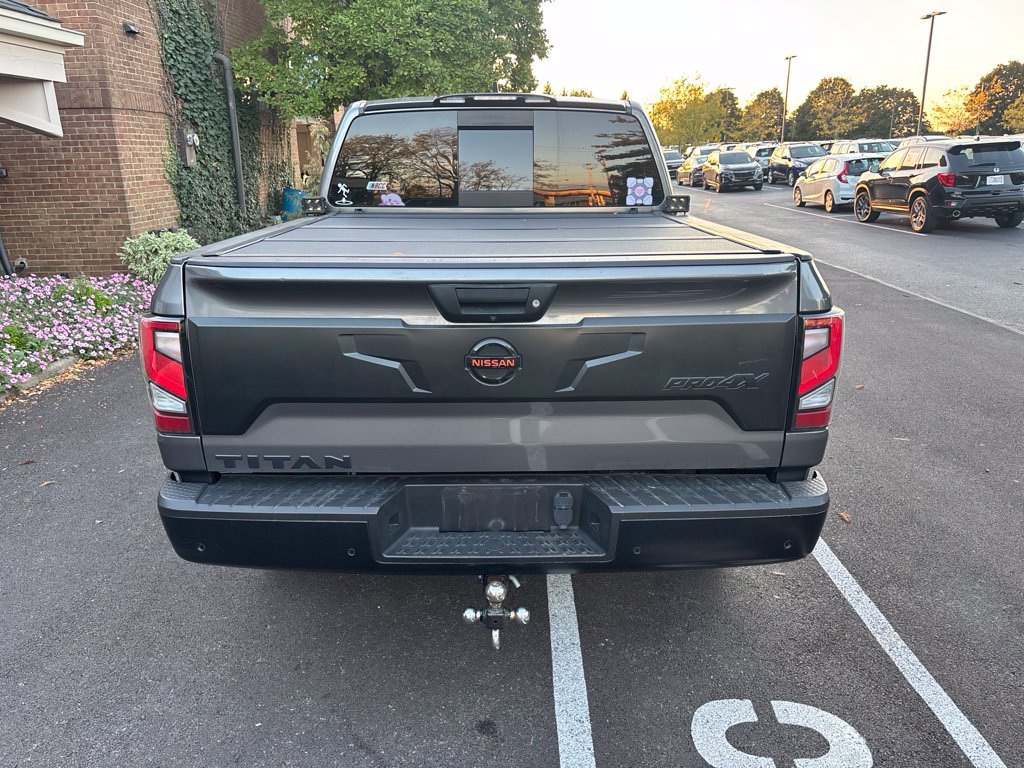 Used 2022 Nissan Titan PRO-4X w/ Pro-4x Utility Package AWD/4WD image 7