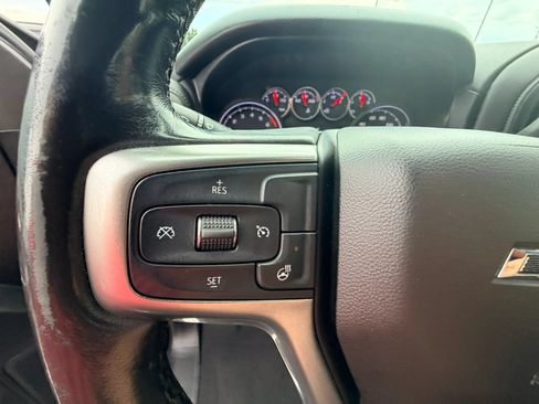 Used 2019 Chevrolet Silverado 1500 LT Trail Boss AWD/4WD image 14
