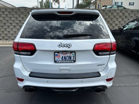 Used 2015 Jeep Grand Cherokee SRT w/ Trailer Tow Group IV AWD/4WD image 5