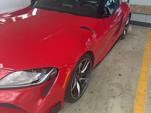 Used 2021 Toyota Supra RWD image 11